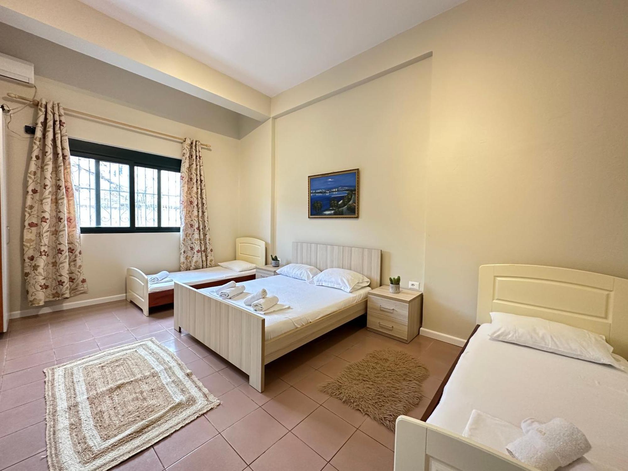 Rias Seaside Apartments Vlorë Eksteriør bilde