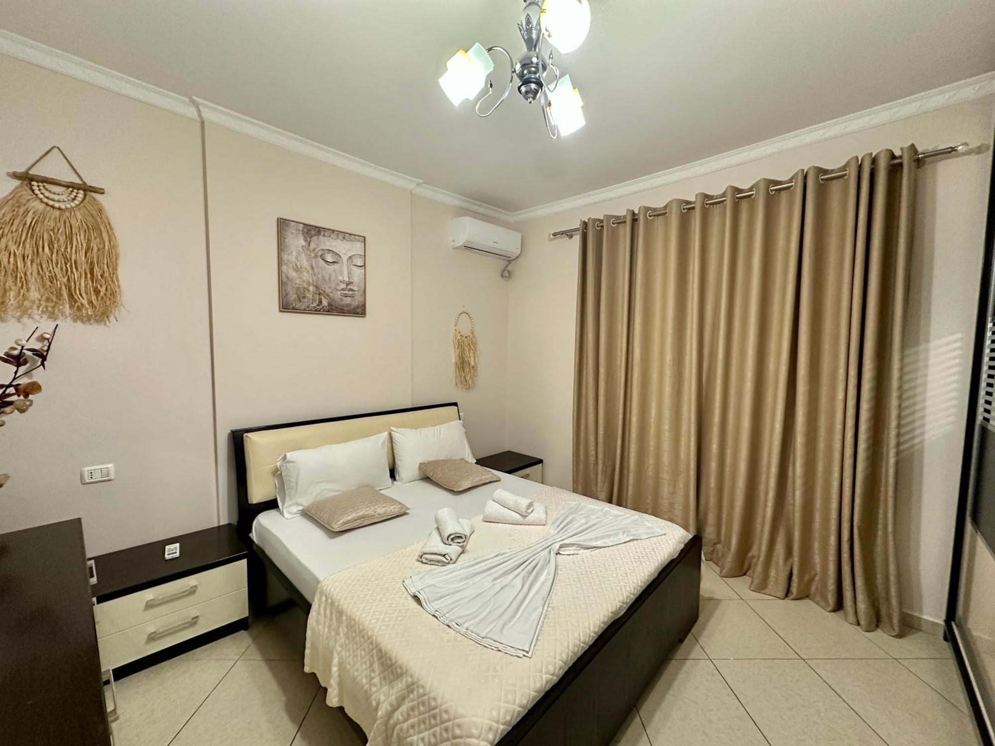 Rias Seaside Apartments Vlorë Eksteriør bilde